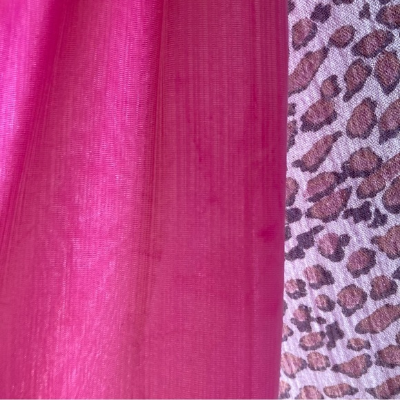 Pink slip skirt - Picture 3 of 4